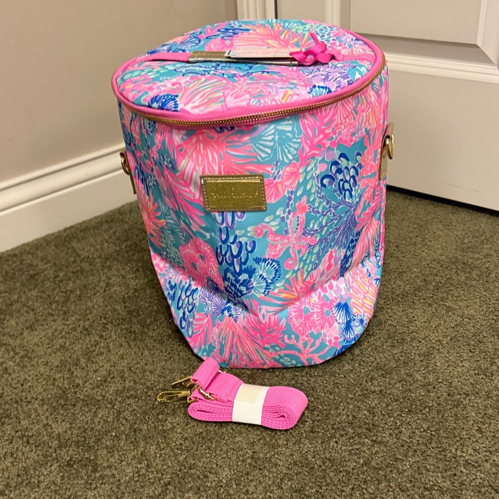 Lilly Pulitzer Vibrant Pink and Blue Cooler